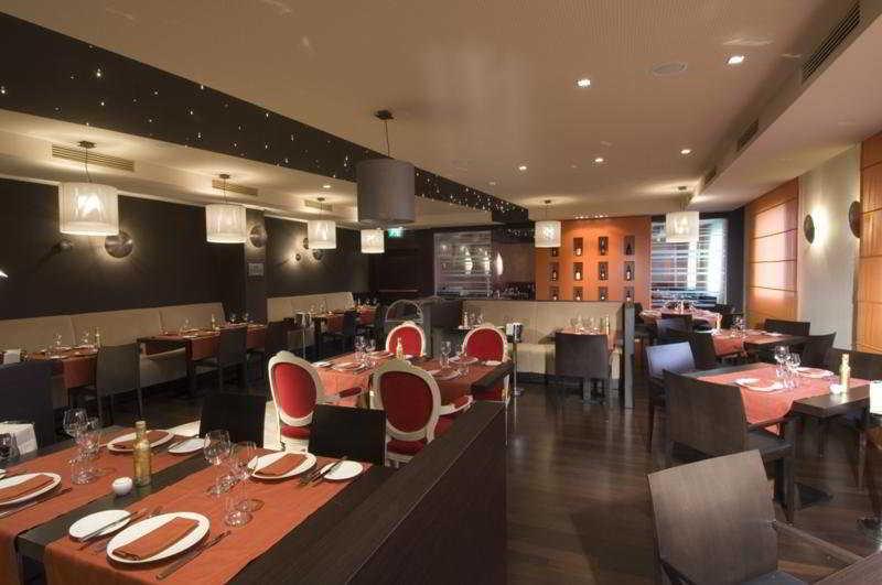 Hotel Cruise Montano Lucino Restaurant photo